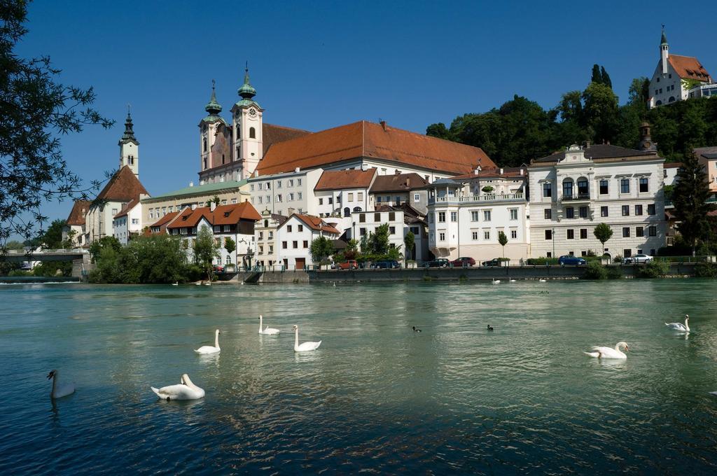 Hotel & Restaurant Christkindlwirt Steyr Bagian luar foto
