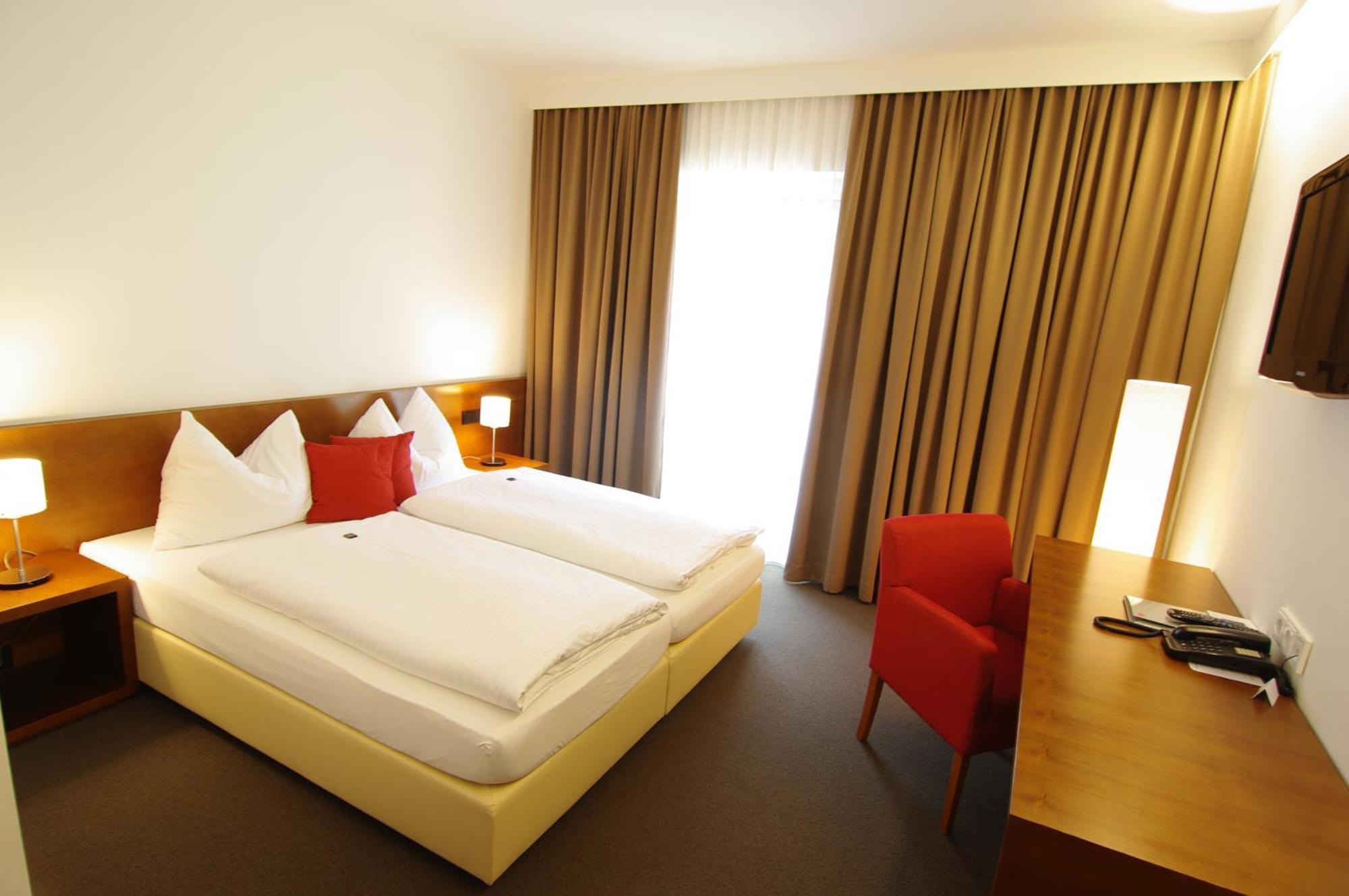 Hotel & Restaurant Christkindlwirt Steyr Ruang foto